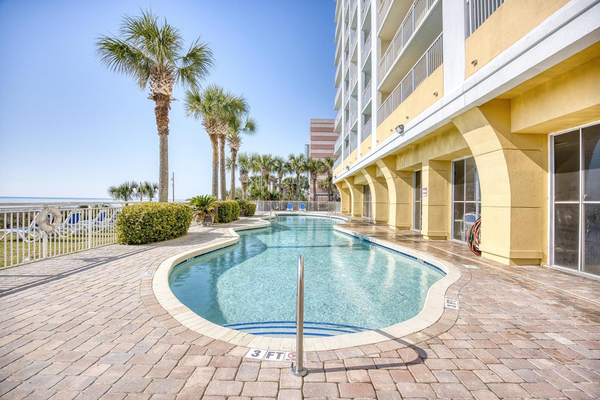 Oceanfront Beach Serenity Stay Миртл-Бич Экстерьер фото